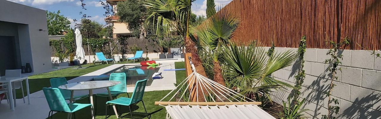 Césped artificial para mascotas en Arroyomolinos